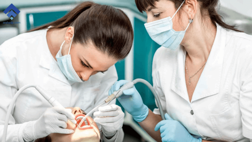 تصویر خانم‌های دندانپزشک